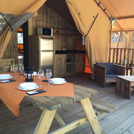 Camping Parc Gualba 古奥巴蒂达特 外观 照片