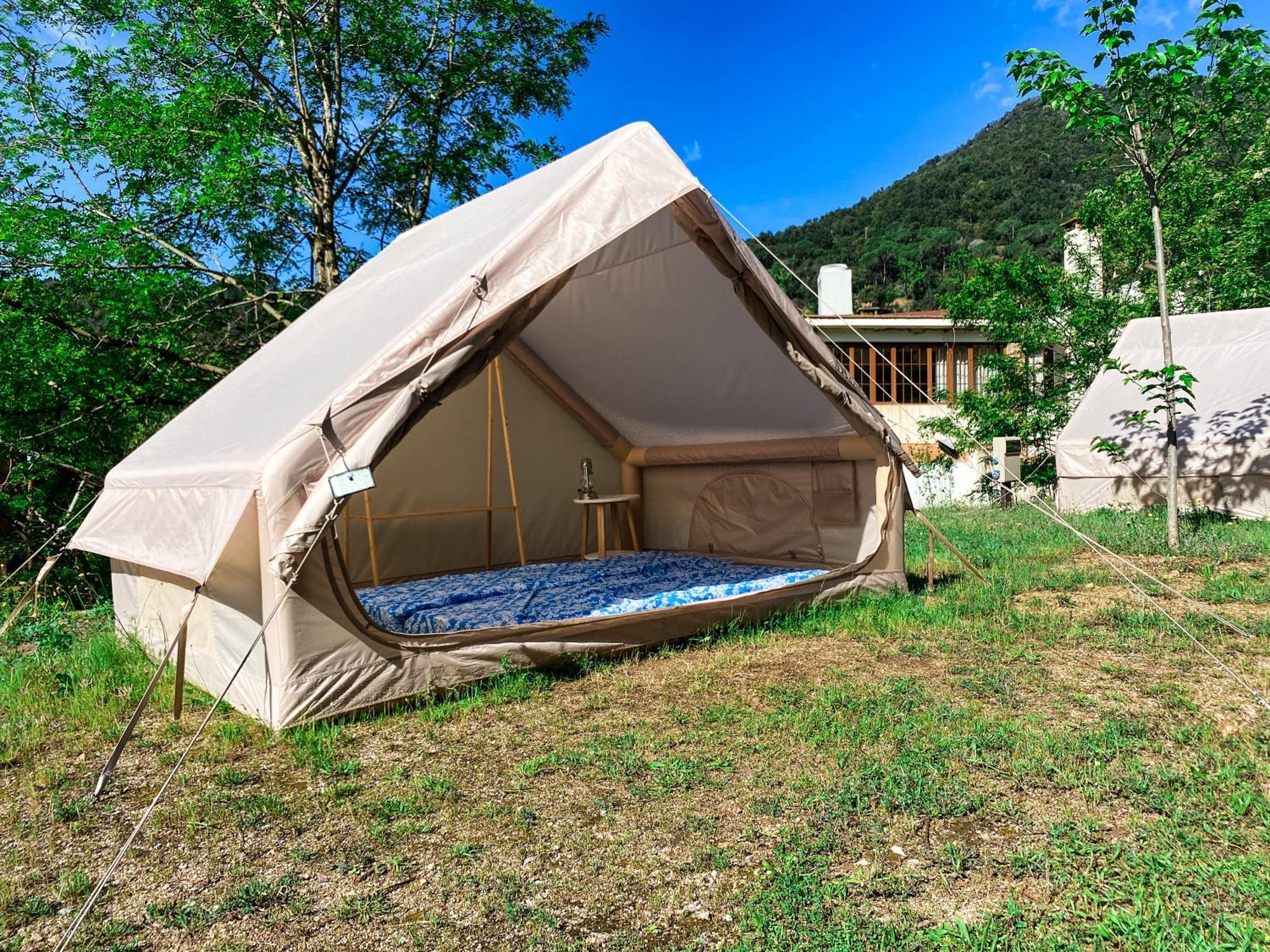 Camping Parc Gualba 古奥巴蒂达特 外观 照片